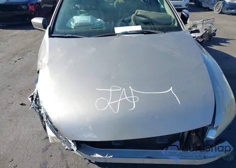 2005 Honda Accord Hybrid Ima from USA, damaged, VIN JHMCN36475C003976